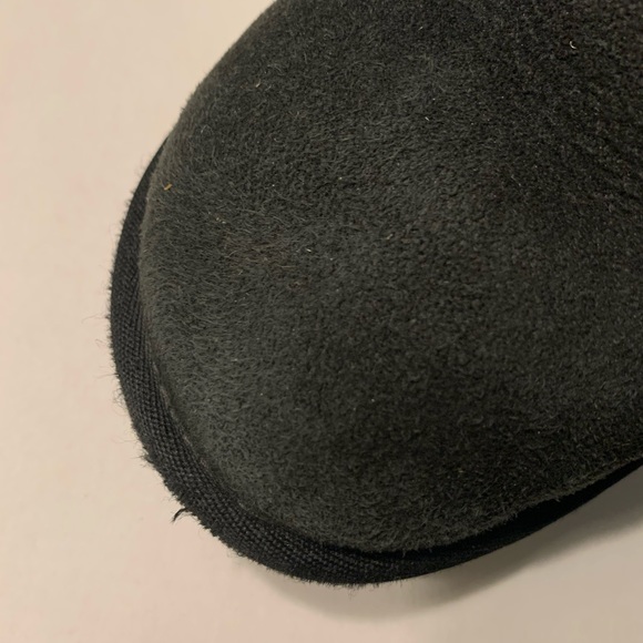 UGG black suede button boots - Picture 10 of 11